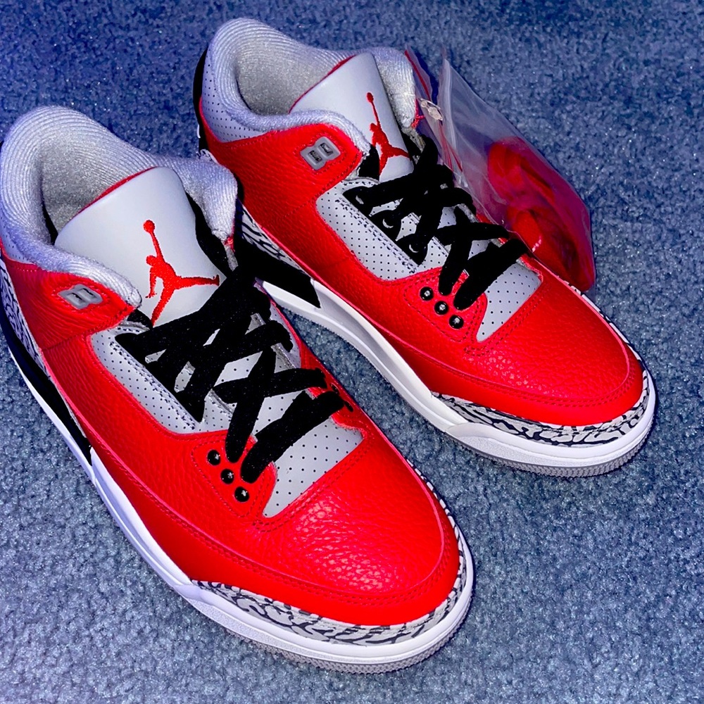 Jordan retro 3s